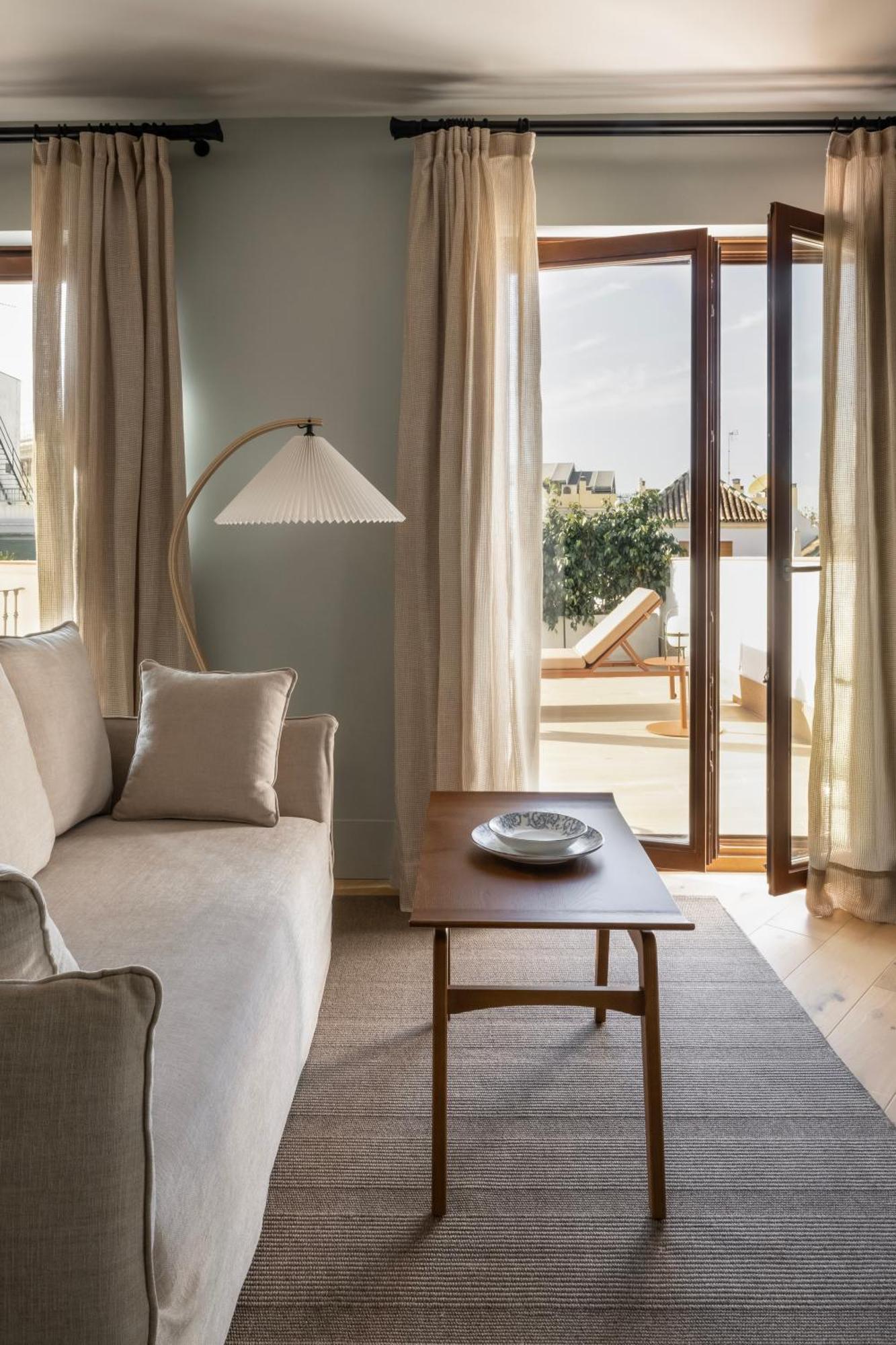Mercer Residences Sevilla ภายนอก รูปภาพ