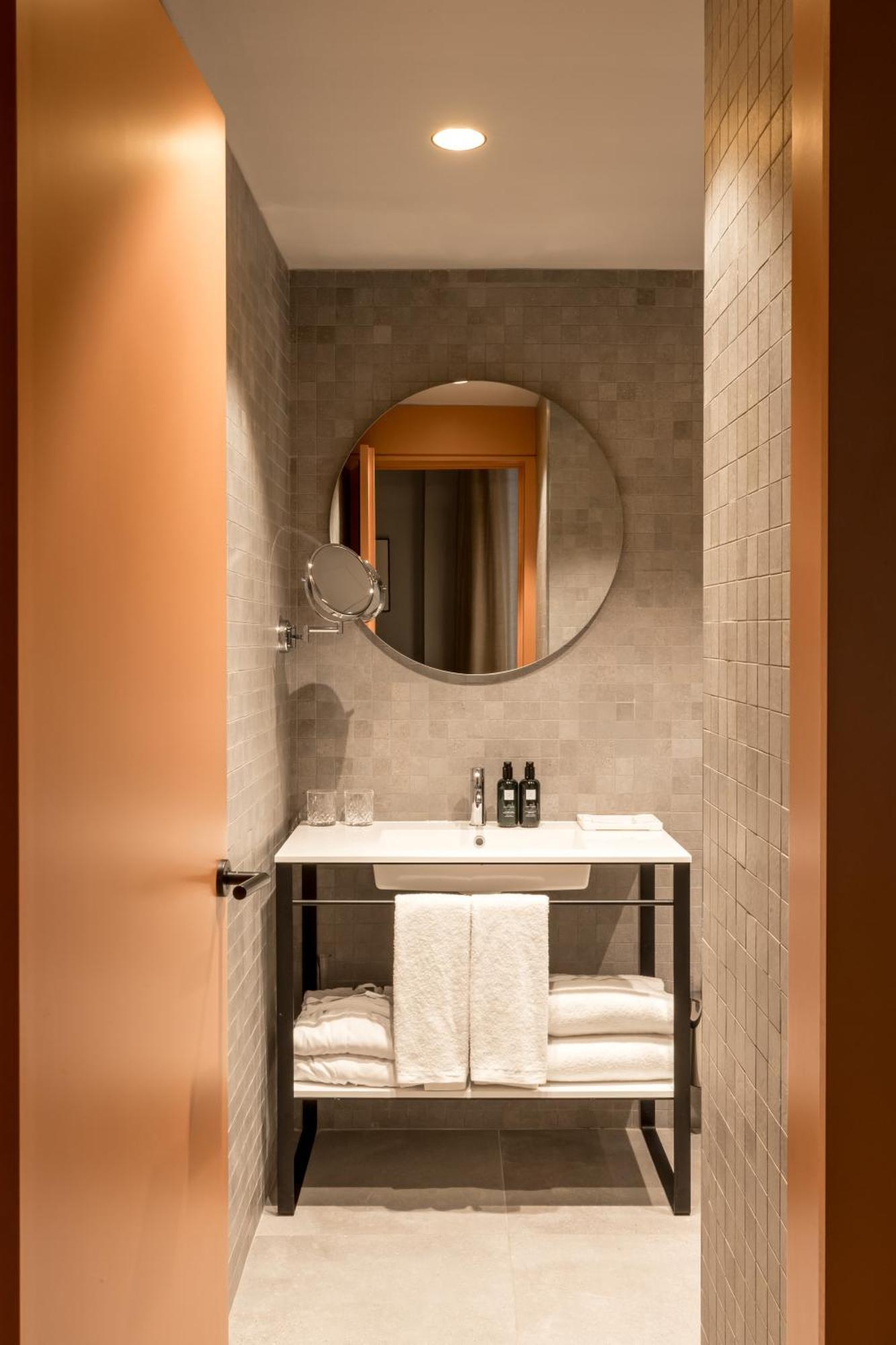 Mercer Residences Sevilla ภายนอก รูปภาพ